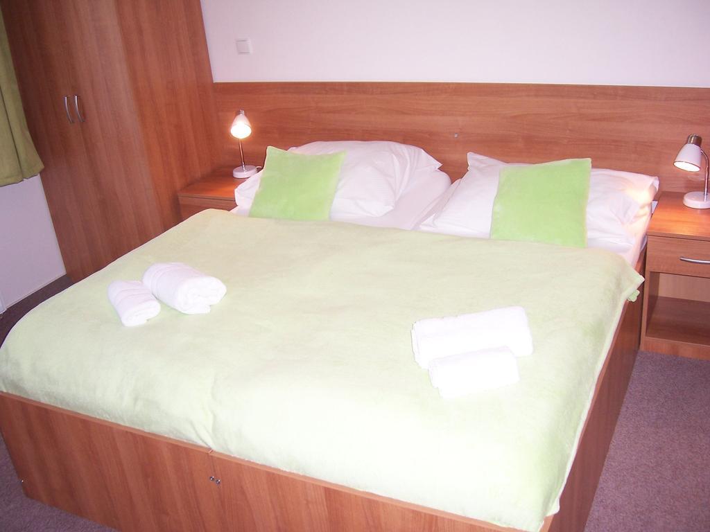 Penzion Jecminek Červená Voda Kamer foto
