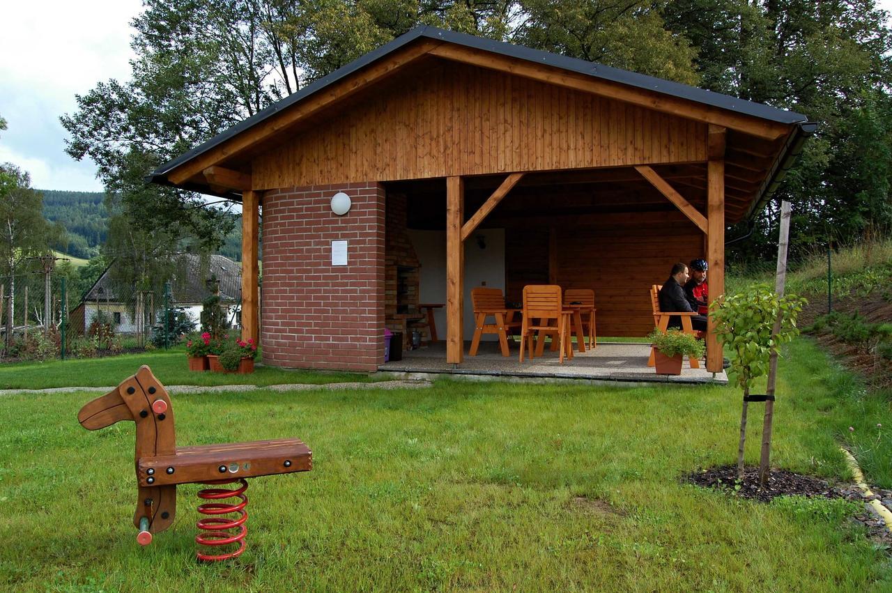 Penzion Jecminek Červená Voda Buitenkant foto
