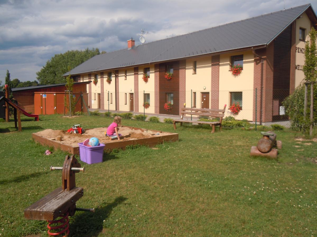 Penzion Jecminek Červená Voda Buitenkant foto